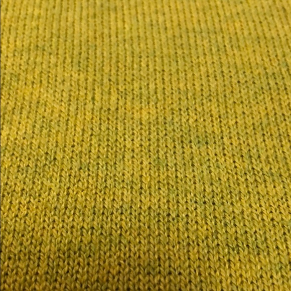 H&M | Sweater - Picture 2 of 2